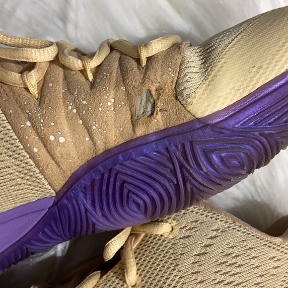 Nike Kyrie 5 Concepts Ikhet Kyrie Irving Collaboration - Picture 5 of 15